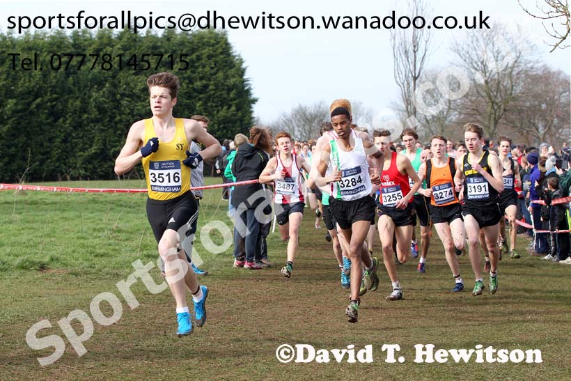 Jack Crabtree (Surrey) leads the under-17 mens Inter Counties Cross Country, Cofton Park, Birmingham. Photo: David T. Hewitson/Sports for All Pics